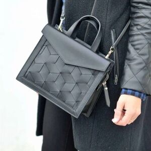 WELDEN Small Voyager Black Leather Purse